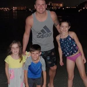 Meet your Posher, Robbie